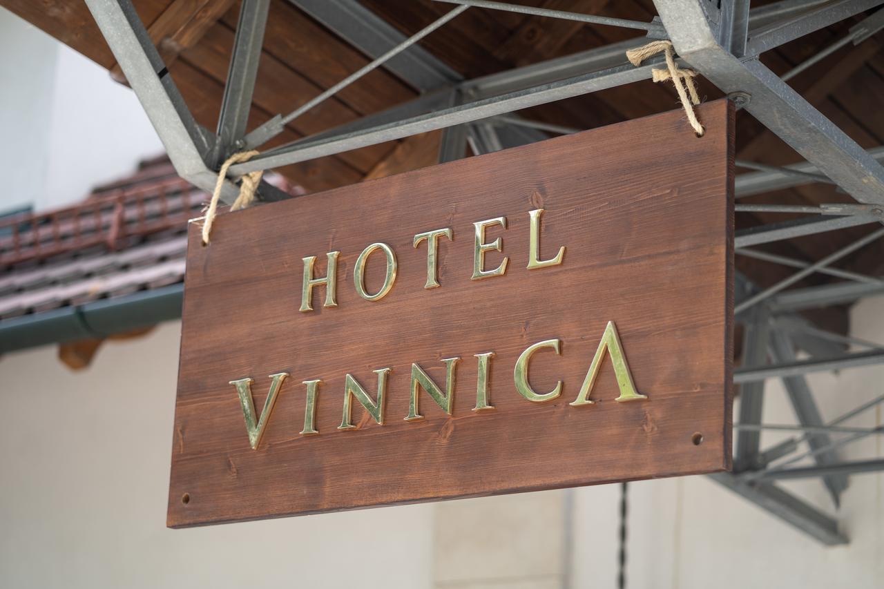 Hotel Vinnica Vělička Exteriér fotografie